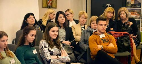 Enja in Julija gresta kot zadnji predstavnici iz Posavja v Ljubljano